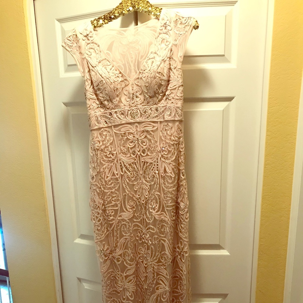 Blush pink detailed bridesmaid dress